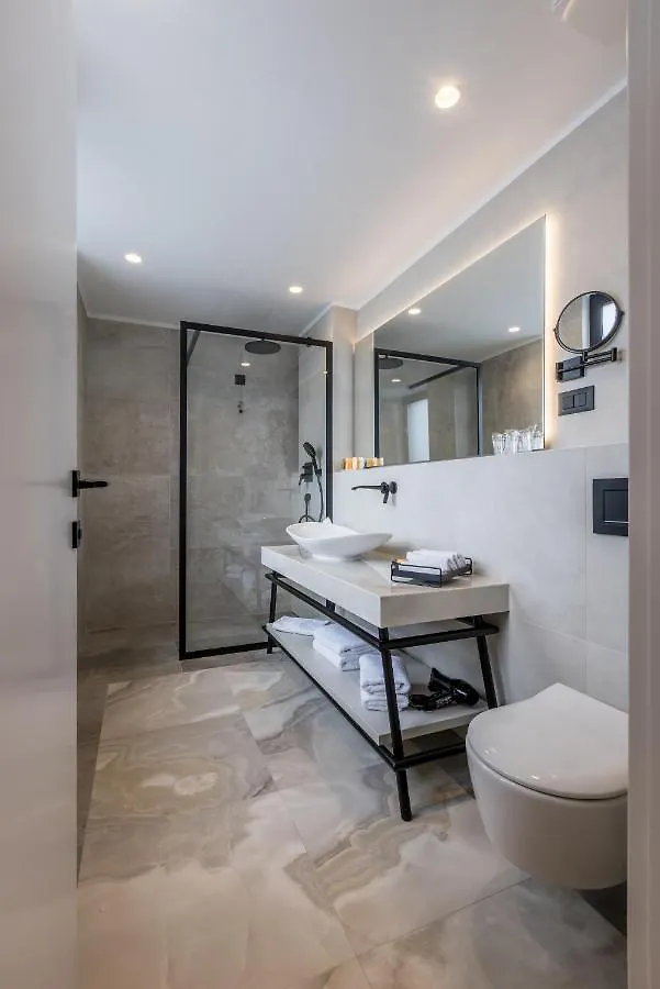 Cora Hotel Split 4*,